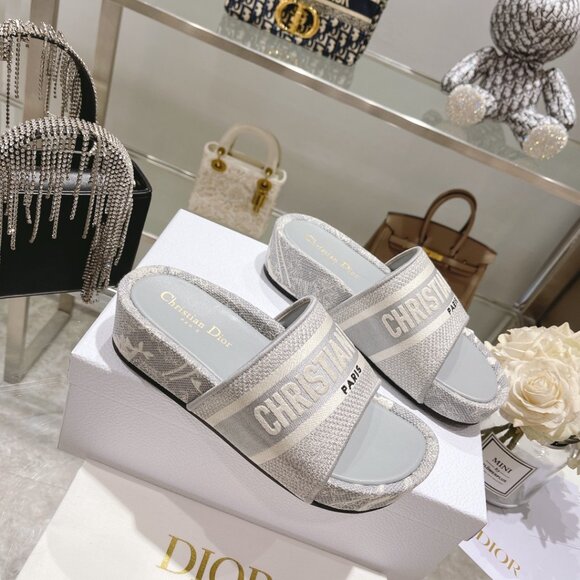 Christian Dior Oblique Denim D-Way Platform Sandal in Gray - Picture 3 of 9